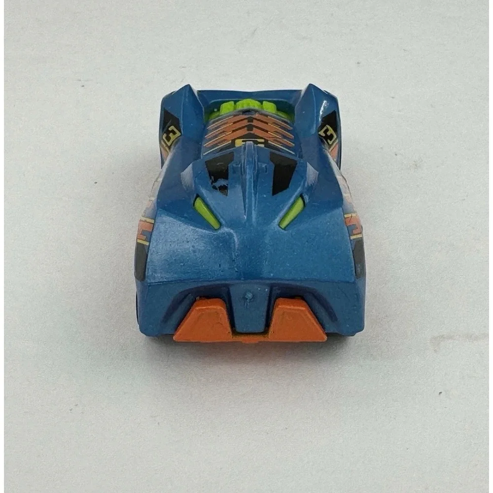 Hot Wheels RD-03 2014 Mattel Blue Orange Racing Diecast Toy Car‎ Number 3